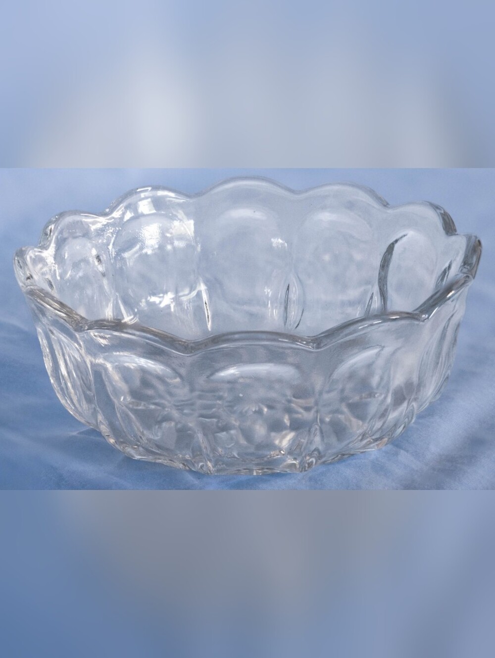 Beautiful Anchor Hocking Fairfield Salad Or Dessert Bowl